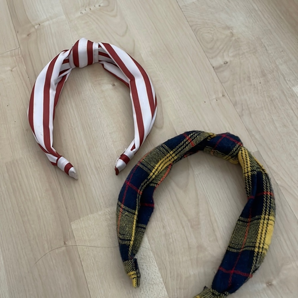 Set of headbands